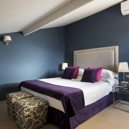 Palazzo Branchi - Luxury Affittacamere